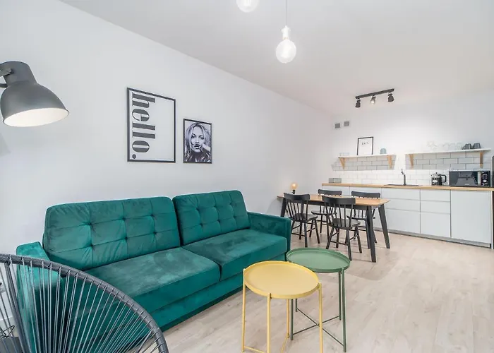 Lägenhet Faro Blizej Morza *