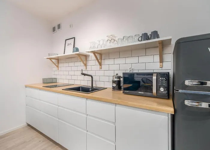 Lägenhet Faro Blizej Morza *