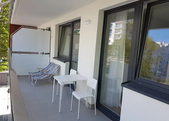 Faro Blizej Morza Kołobrzeg